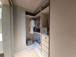 River Modern (D9), Apartment #527440311